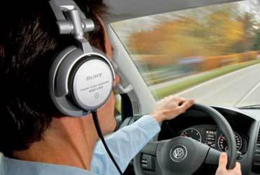 Kaip klausytis muzikos automobilyje